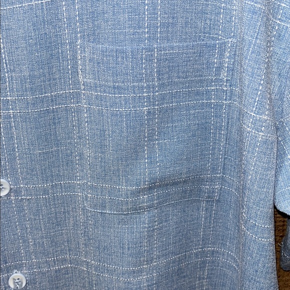 Indygo Smith Men's Light Blue Short Sleeve Button-Up Shirt no tuck size XL NWOT - Picture 2 of 7
